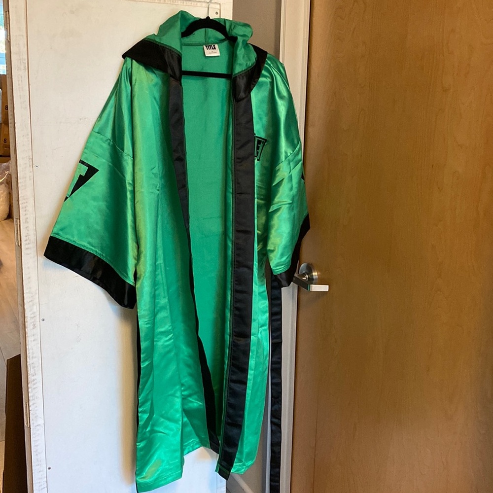 Title Pro Full Length Boxing Robe Green Robe Xl Gem